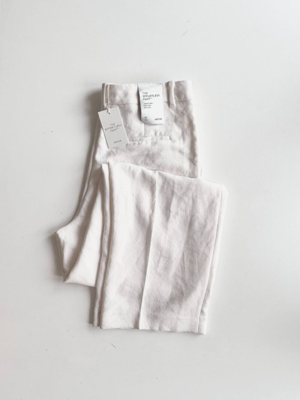 NWT Aritzia WILFRED Effortless Crepette White Wide Leg Pleated Pants, Size 12T